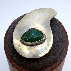 VTG Sterling Silver 925 Green Chalcedony Teardrop Brooch Size 1.5" Length